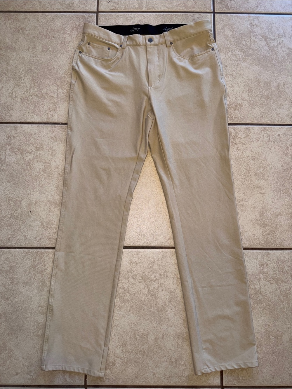 Men’s Tan Shark Logo Performance Golf Pants 34x34 Stretch